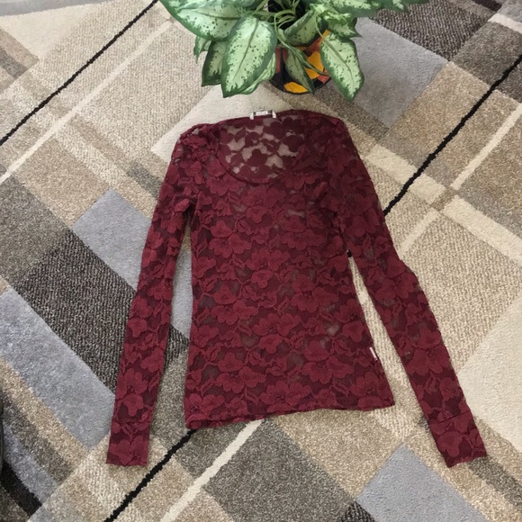 BKE Lace Wine-colored/Burgundy Long-sleeved Shirt - Picture 2 of 8